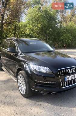 Позашляховик / Кросовер Audi Q7 2015 в Дніпрі