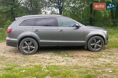 Внедорожник / Кроссовер Audi Q7 2014 в Черновцах