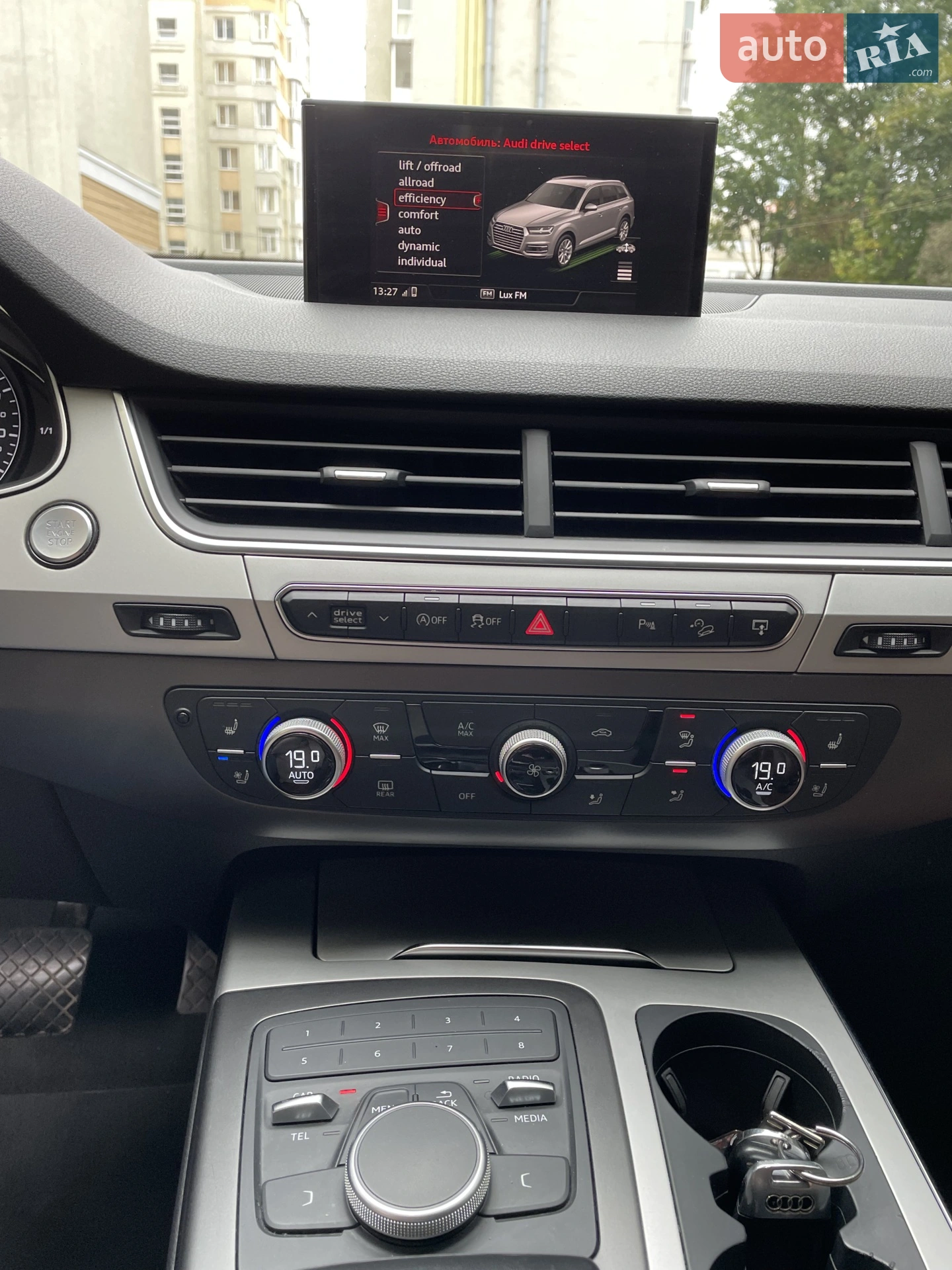 2017 Audi Q7 - мініатюра 16