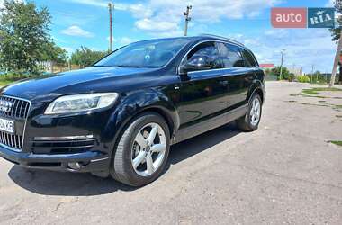 Внедорожник / Кроссовер Audi Q7 2007 в Монастырище