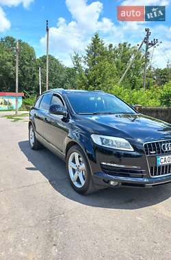 Внедорожник / Кроссовер Audi Q7 2007 в Монастырище