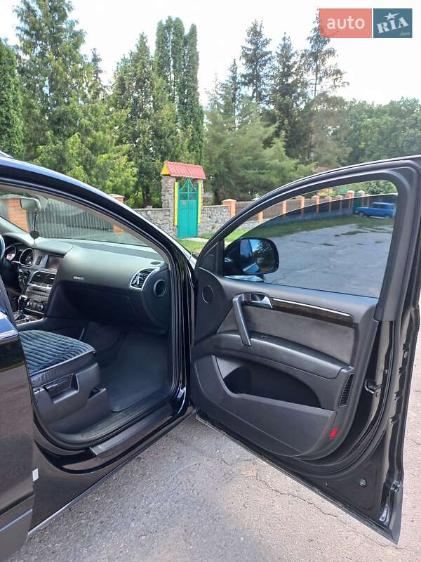 Внедорожник / Кроссовер Audi Q7 2007 в Киеве