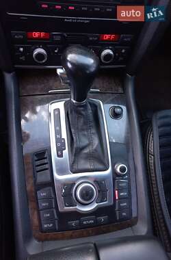 Внедорожник / Кроссовер Audi Q7 2007 в Киеве