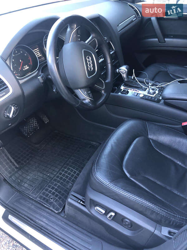 Внедорожник / Кроссовер Audi Q7 2013 в Львове