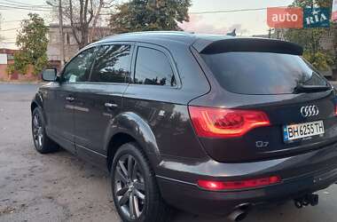 Внедорожник / Кроссовер Audi Q7 2010 в Одессе