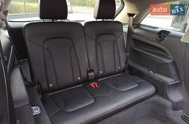 Внедорожник / Кроссовер Audi Q7 2014 в 