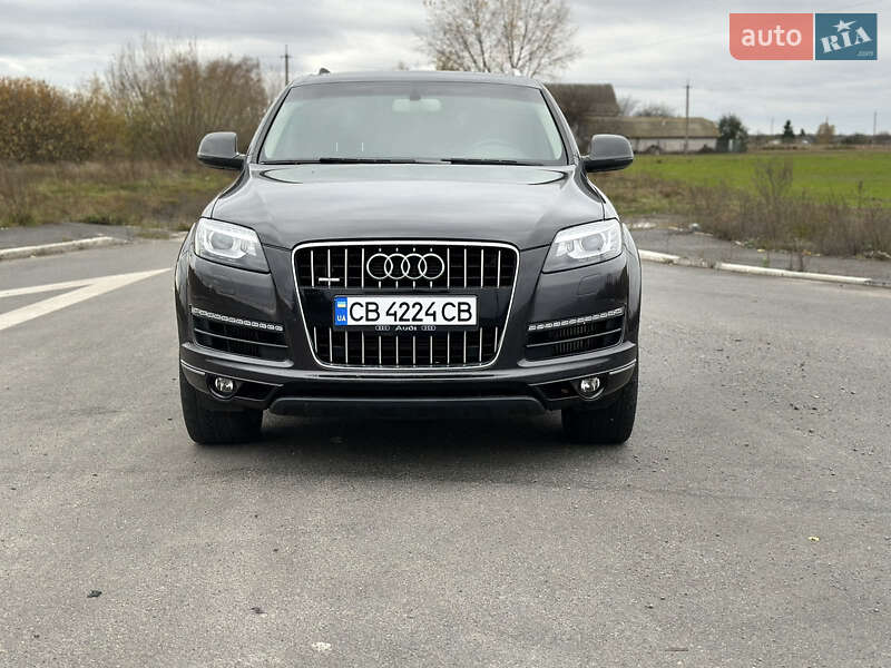 Позашляховик / Кросовер Audi Q7 2012 в Ніжині