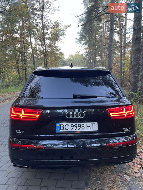 Внедорожник / Кроссовер Audi Q7 2016 в Львове