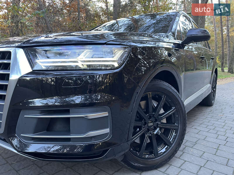 Внедорожник / Кроссовер Audi Q7 2016 в Львове