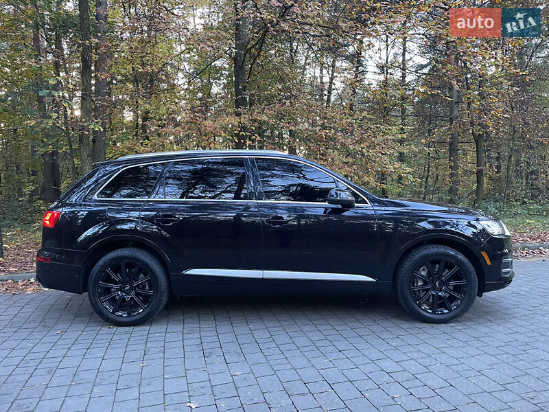 Внедорожник / Кроссовер Audi Q7 2016 в Львове