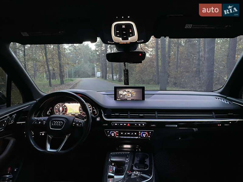 Внедорожник / Кроссовер Audi Q7 2016 в Львове