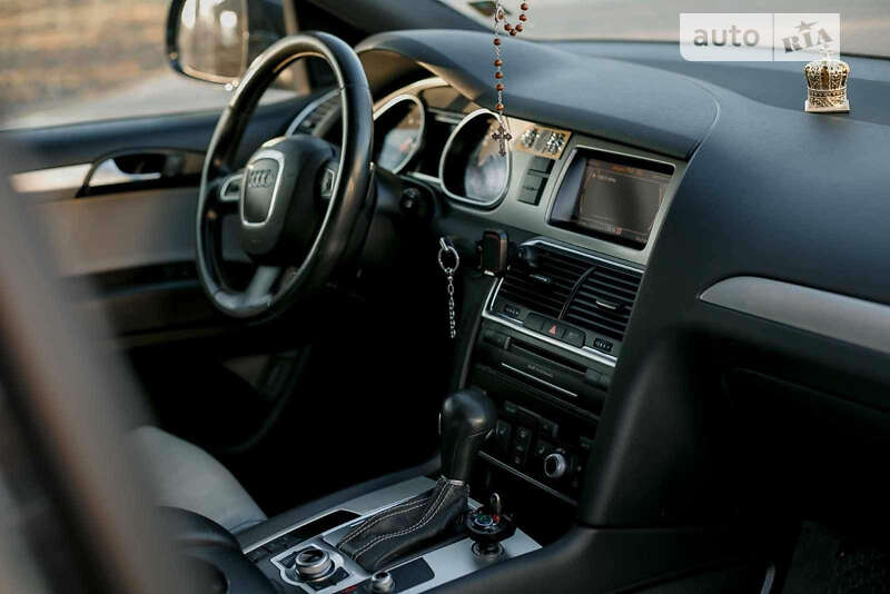 Audi Q7 2010