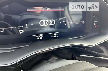 Внедорожник / Кроссовер Audi Q7 2020 в 