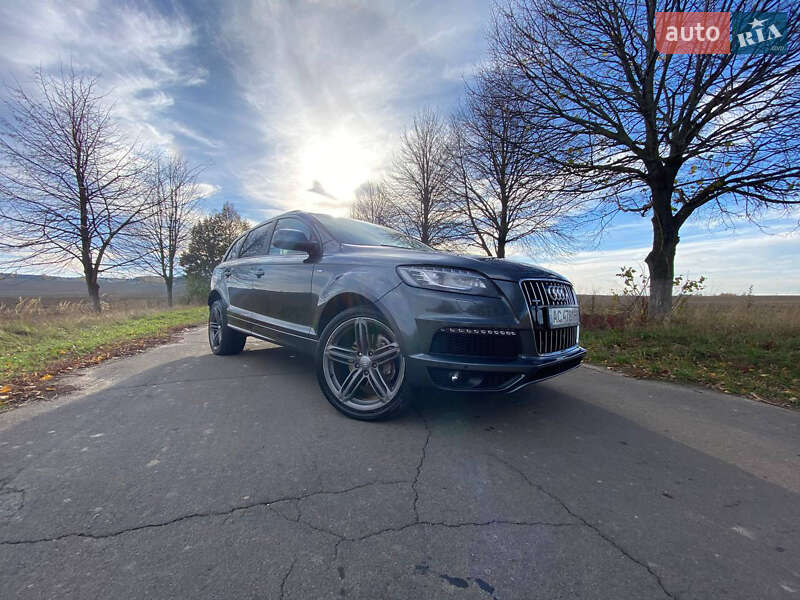 Внедорожник / Кроссовер Audi Q7 2014 в Луцке