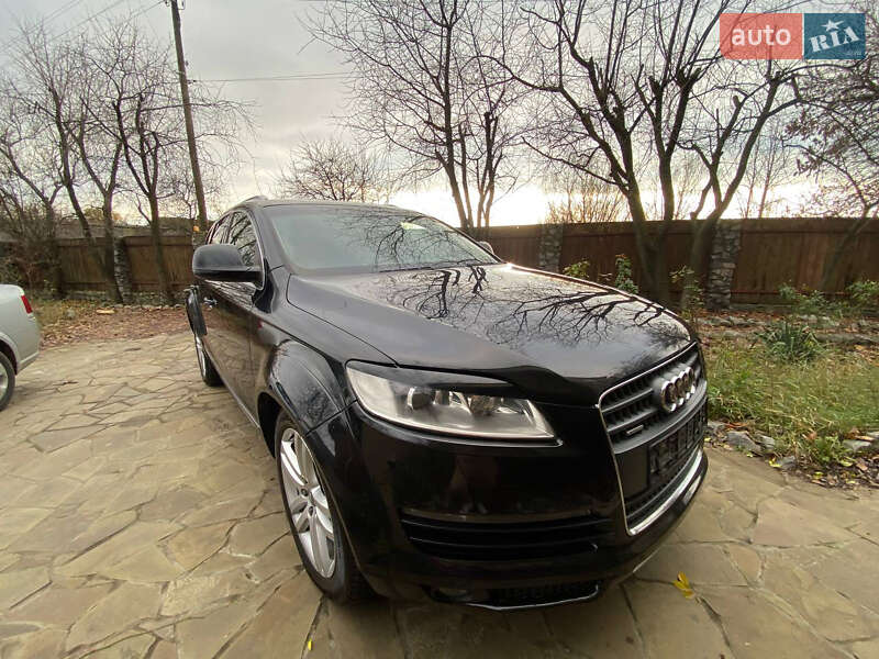 Внедорожник / Кроссовер Audi Q7 2006 в Чернигове