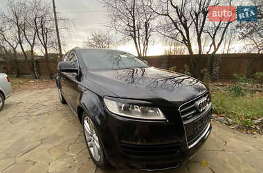 Внедорожник / Кроссовер Audi Q7 2006 в Чернигове