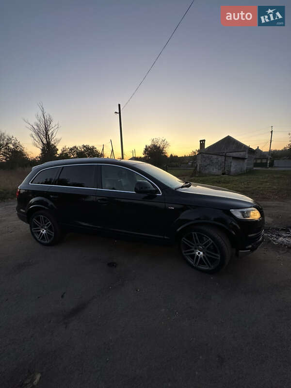 Позашляховик / Кросовер Audi Q7 2008 в Царичанці