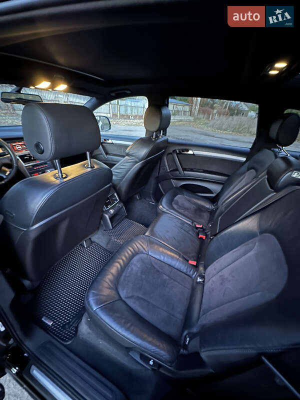 Позашляховик / Кросовер Audi Q7 2008 в Царичанці