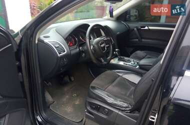 Внедорожник / Кроссовер Audi Q7 2009 в 