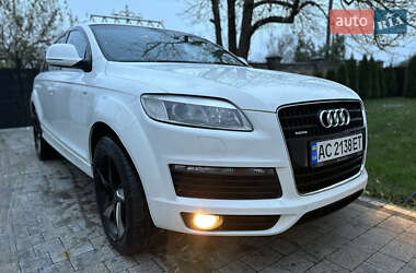 Внедорожник / Кроссовер Audi Q7 2009 в 