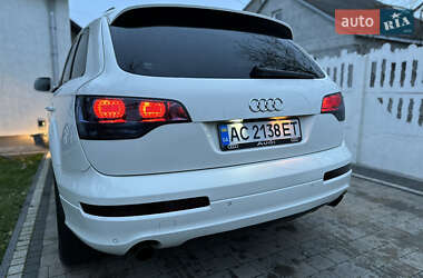 Внедорожник / Кроссовер Audi Q7 2009 в 