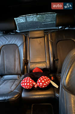 Внедорожник / Кроссовер Audi Q7 2009 в 
