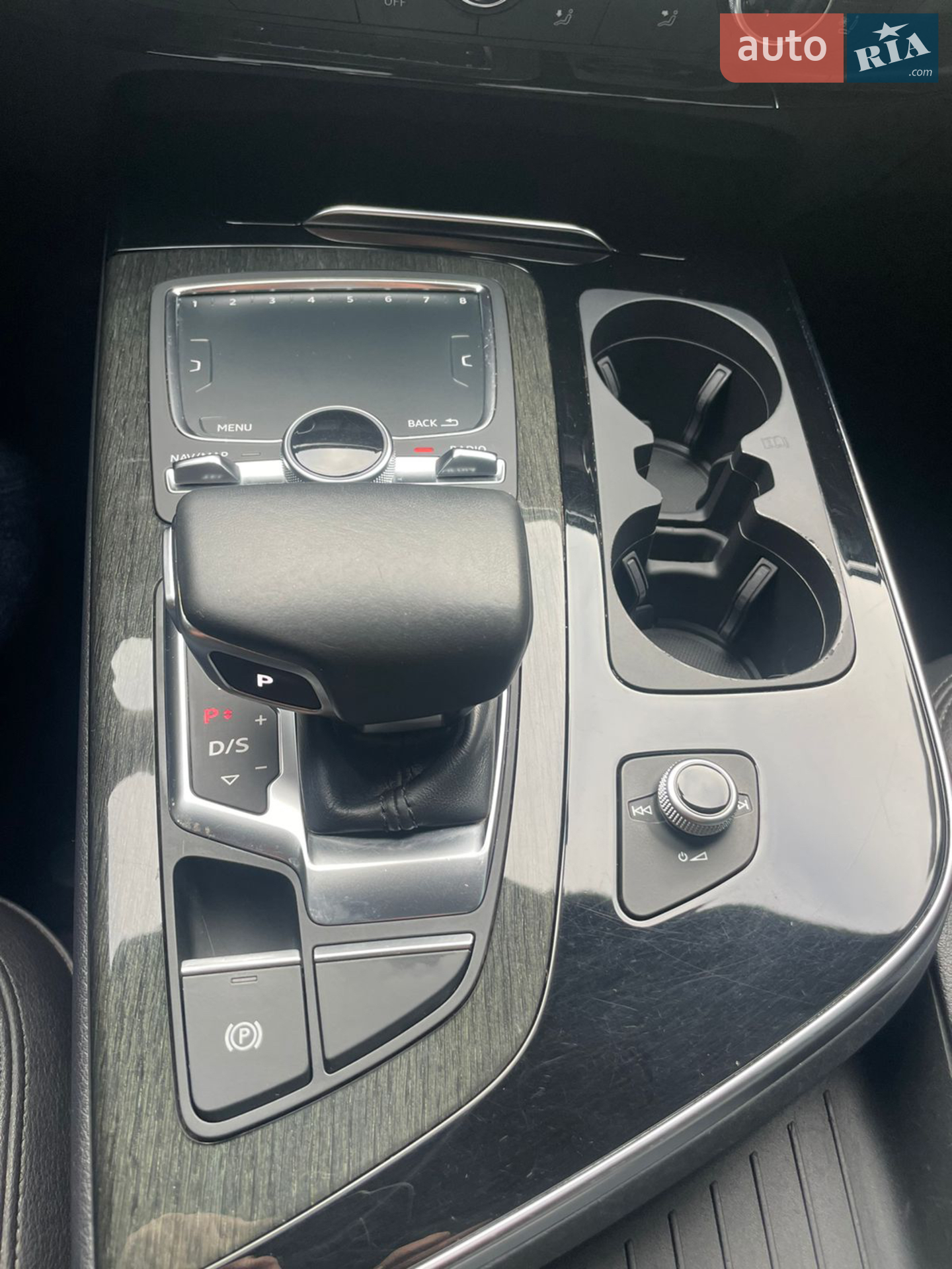 2017 Audi Q7 - мініатюра 11