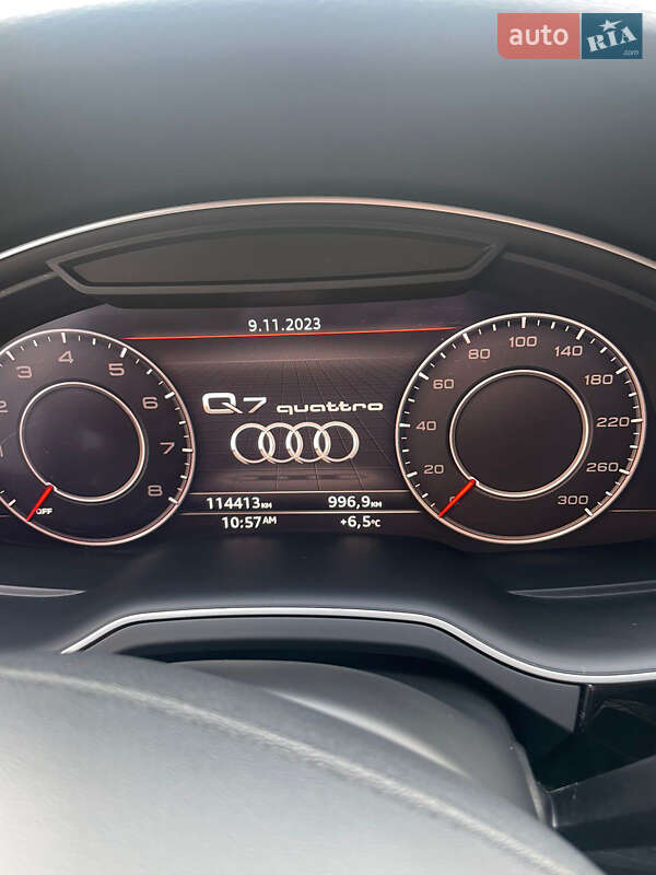 Внедорожник / Кроссовер Audi Q7 2017 в Ужгороде