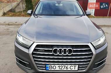 Внедорожник / Кроссовер Audi Q7 2016 в 