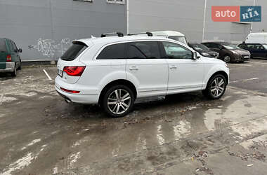 Внедорожник / Кроссовер Audi Q7 2014 в 