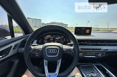 Позашляховик / Кросовер Audi Q7 2018 в Києві