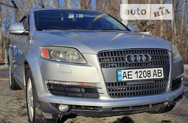 Позашляховик / Кросовер Audi Q7 2008 в Дніпрі