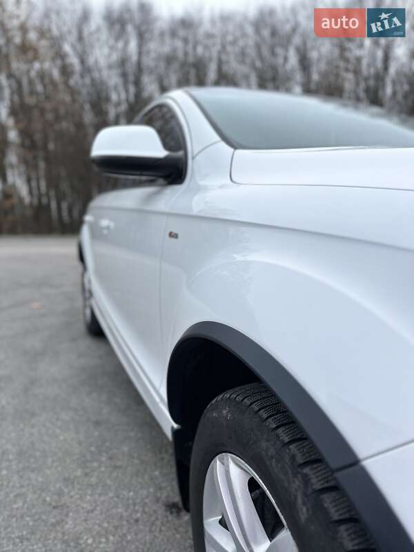 Позашляховик / Кросовер Audi Q7 2011 в Вінниці