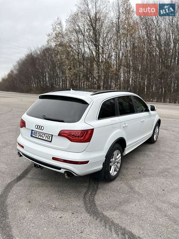 Позашляховик / Кросовер Audi Q7 2011 в Вінниці