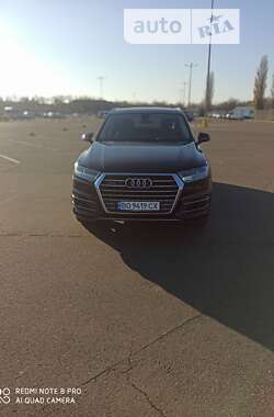 Позашляховик / Кросовер Audi Q7 2017 в Ананьїві