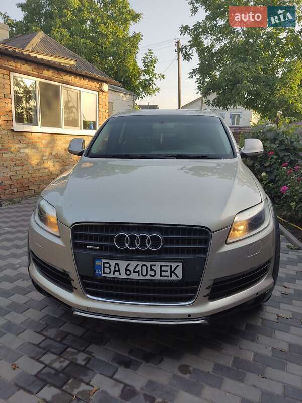 Внедорожник / Кроссовер Audi Q7 2006 в Кропивницком