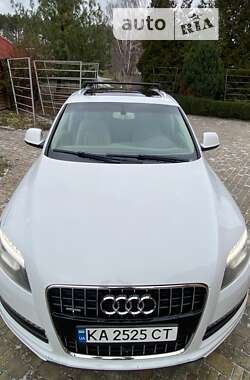 Внедорожник / Кроссовер Audi Q7 2013 в Звягеле