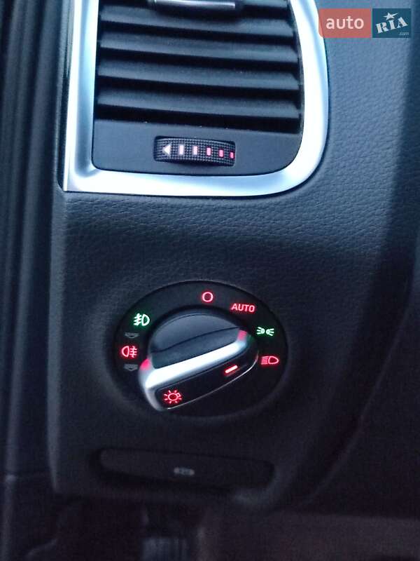 Внедорожник / Кроссовер Audi Q7 2013 в Стрые