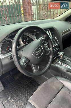Внедорожник / Кроссовер Audi Q7 2014 в Киеве