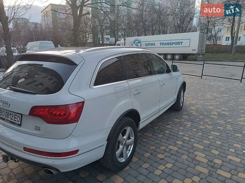 Внедорожник / Кроссовер Audi Q7 2015 в Тернополе