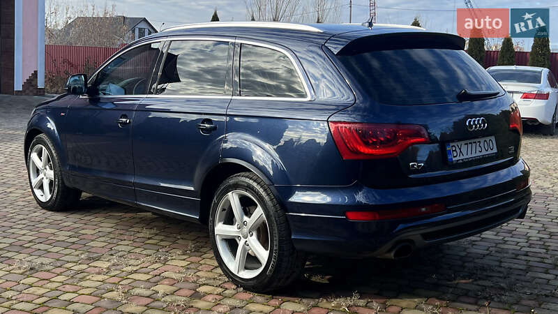 Внедорожник / Кроссовер Audi Q7 2013 в Каменец-Подольском
