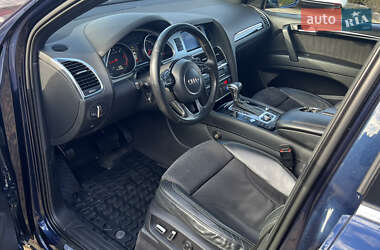 Внедорожник / Кроссовер Audi Q7 2013 в 