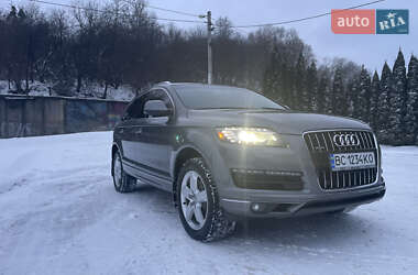 Внедорожник / Кроссовер Audi Q7 2013 в 