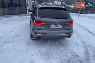 Внедорожник / Кроссовер Audi Q7 2013 в 