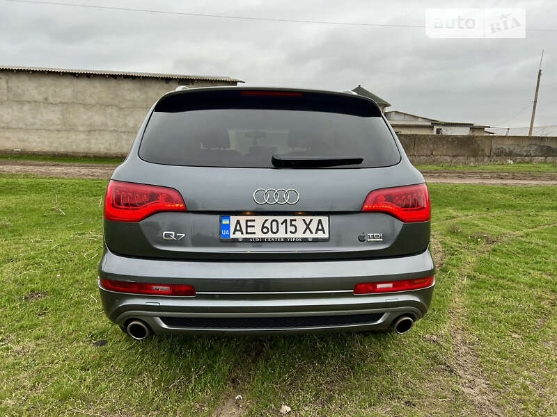 Позашляховик / Кросовер Audi Q7 2010 в Дніпрі фото 6 Позашляховик / Кросовер Audi Q7 2010 в Дніпрі