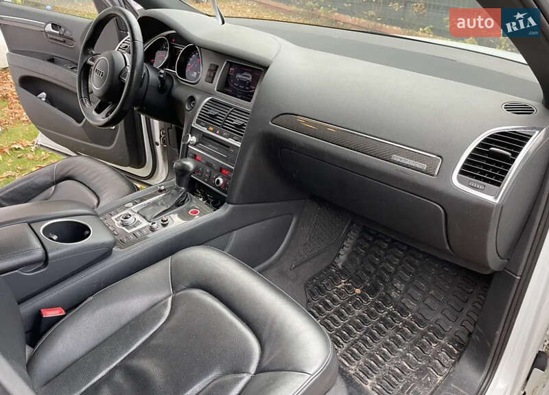 Позашляховик / Кросовер Audi Q7 2013 в Івано-Франківську