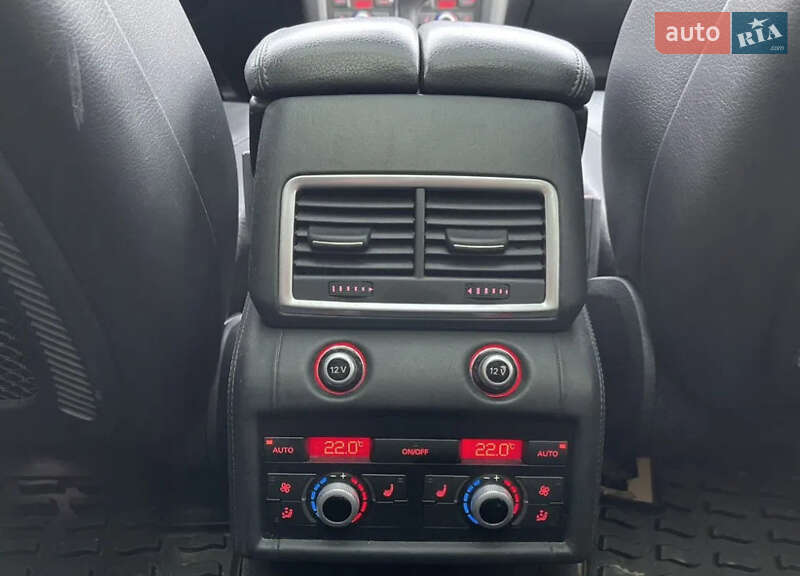 Позашляховик / Кросовер Audi Q7 2013 в Івано-Франківську