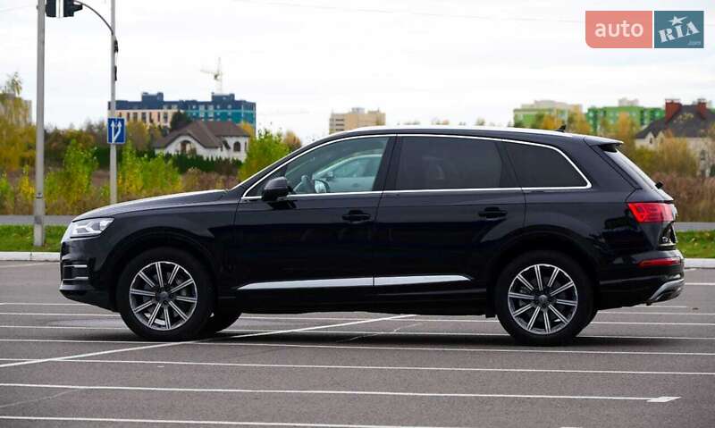 Внедорожник / Кроссовер Audi Q7 2019 в Луцке