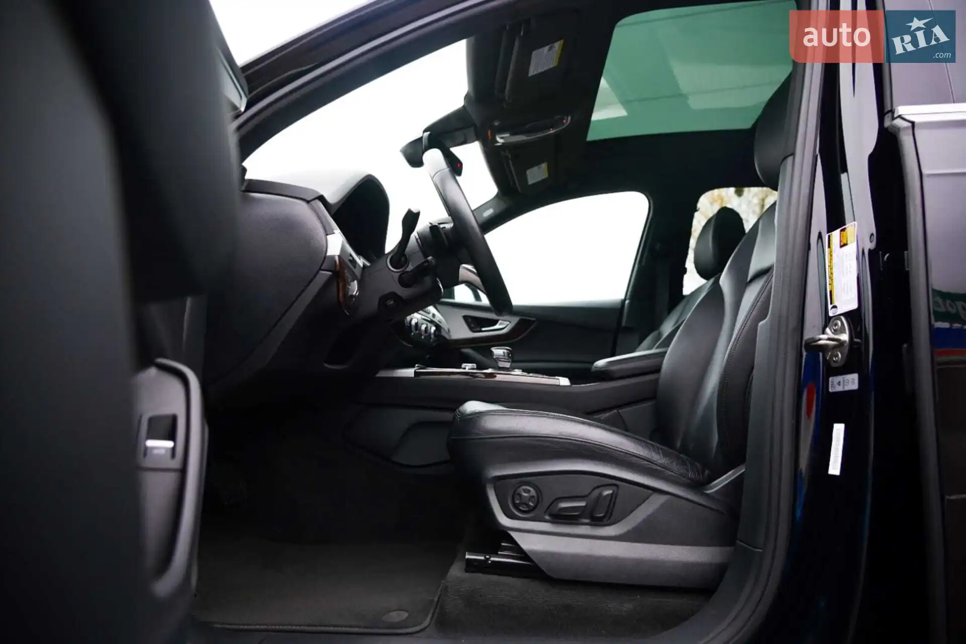 2019 Audi Q7 - мініатюра 13