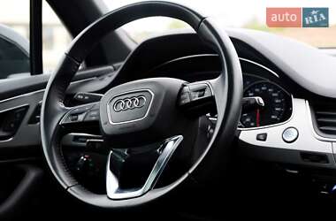 Позашляховик / Кросовер Audi Q7 2019 в Луцьку